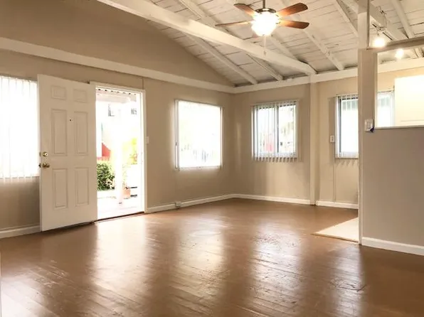 817 Ormond Ct, San Diego, CA 92109