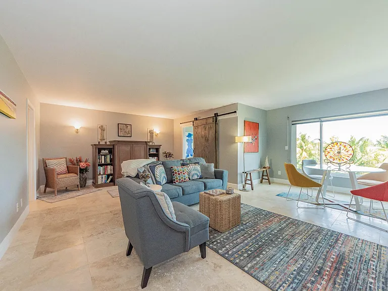 1715 Ocean Dr #3B — Photo 14