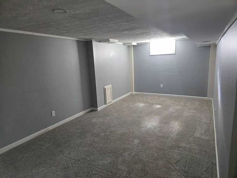 2723 Priscilla Ave — Photo 34