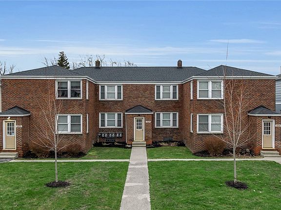 2nd image of 367 Potters Rd #365