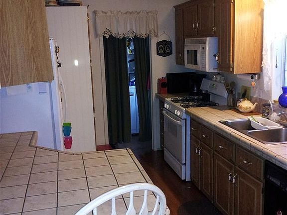 4th image of 151 Del Loma Ct