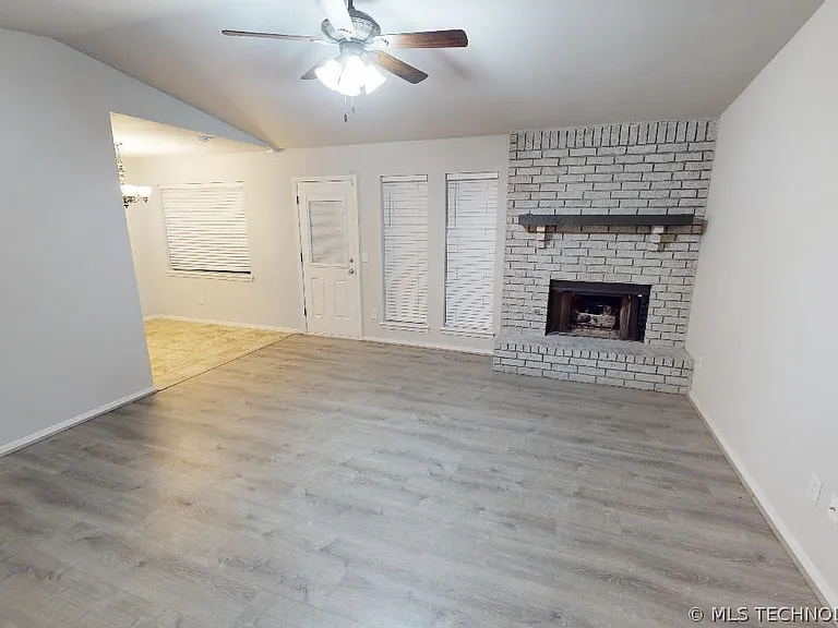 9215 S 92nd East Ave — Photo 12