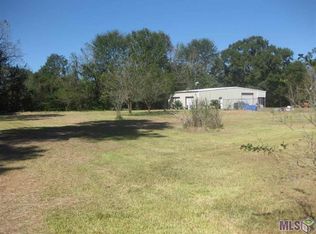 41156 Black Bayou Rd, Gonzales, LA 70737