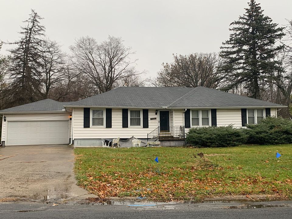 1st image of 4004 N Grand Blvd