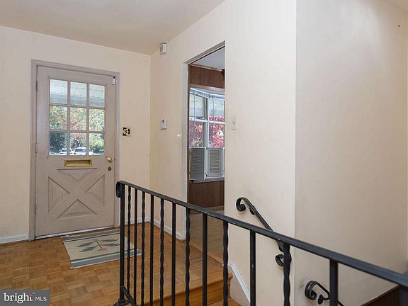 5th image of 7809 Heritage Dr