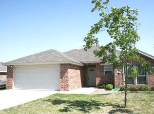 2801 Ricks Dr, San Angelo, TX 76905