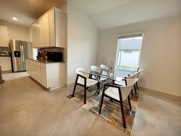3902 Itzle Island Ct — Photo 12