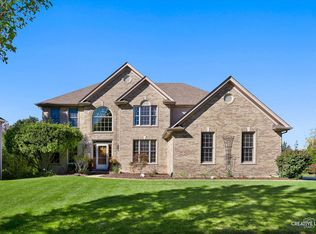 201 Violet Ln, Batavia, IL