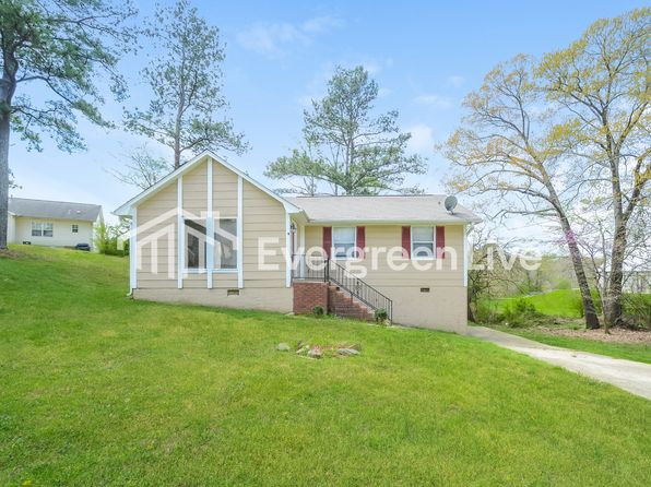 204 Leewood Cir