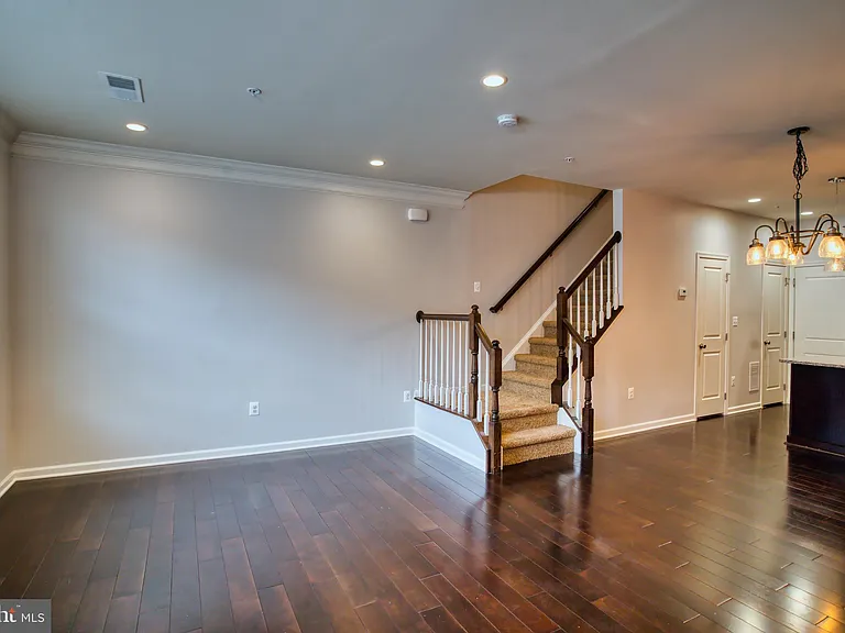 23542 Buckland Farm Ter — Photo 3