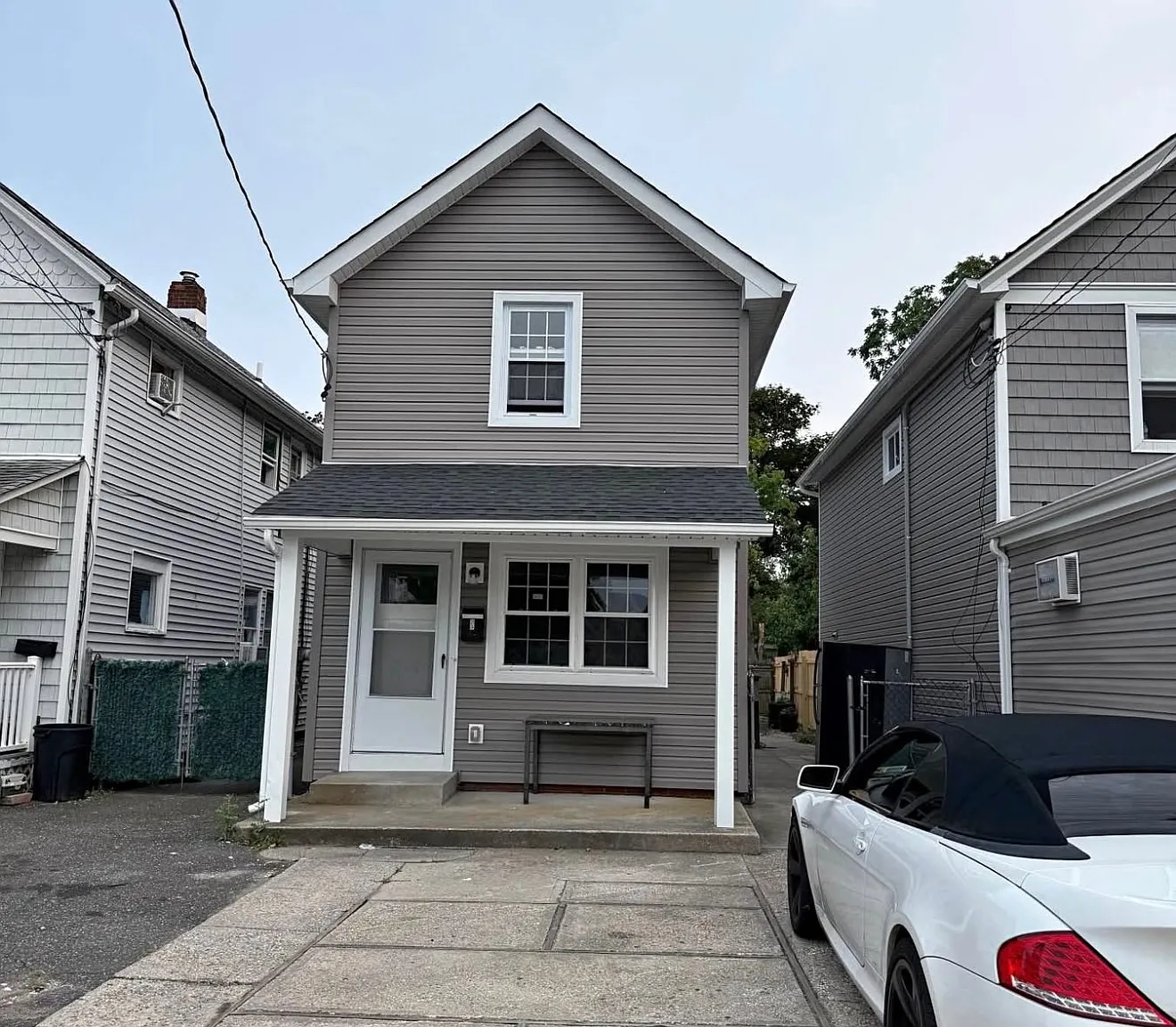 Terry St, Patchogue — Photo 1