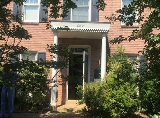 879 Wood Shadows Ln N, Cordova, TN 38018