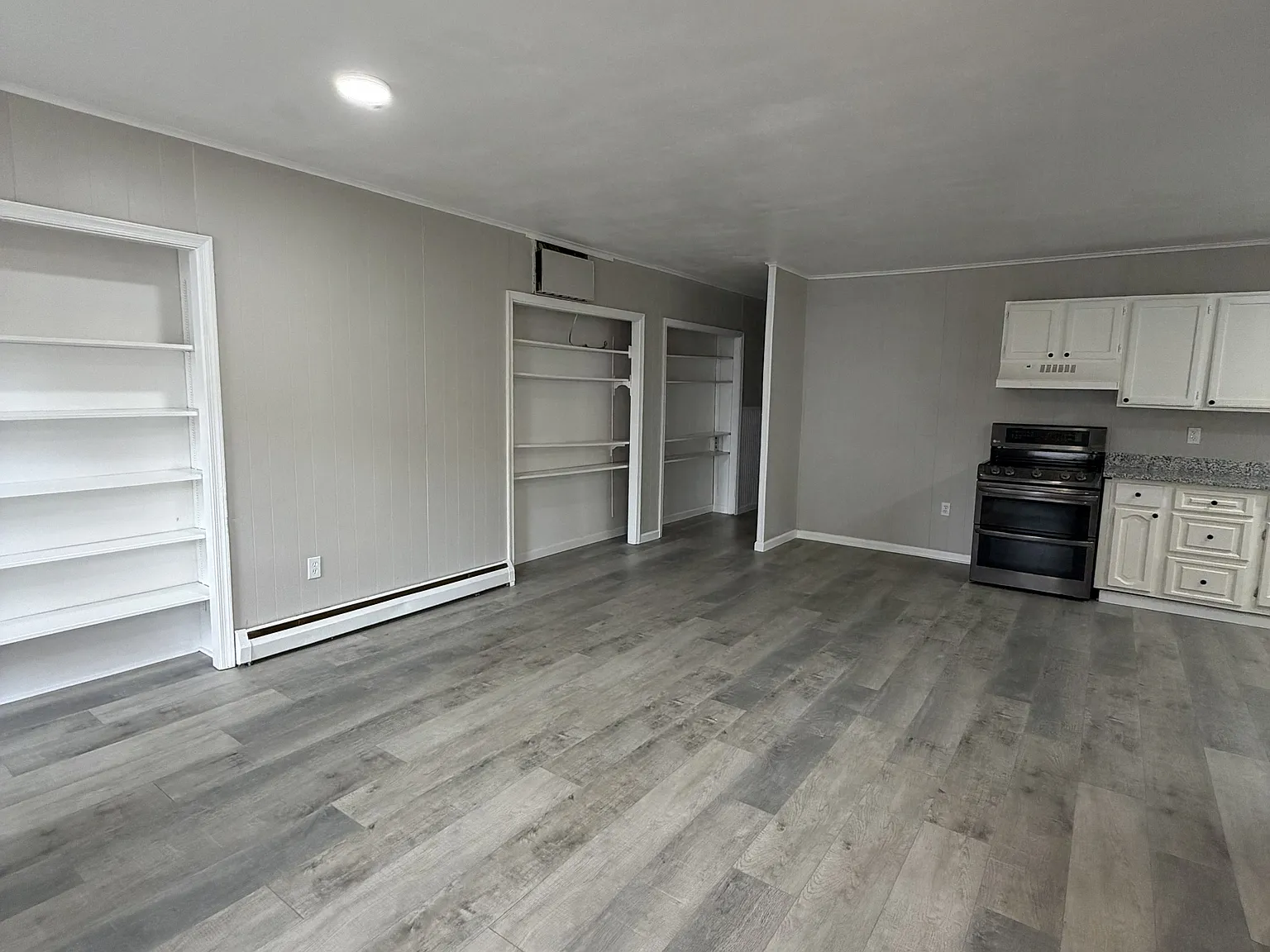 3 bed, 1225 sqft, $1,725 — Photo 3