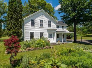 719 Cedar Ln, Greenville, NY 12083