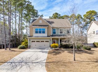 343 W Goldeneye Ln, Sneads Ferry, NC 28460
