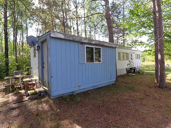 5th image of 65563 Charles Johnson Rd