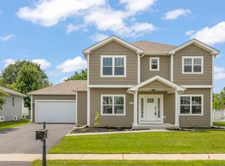 24536 S Saint Peters Dr, Channahon, IL 60410