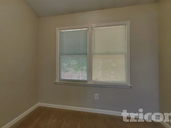 4th image of 43 Breckenridge Ct