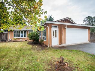 33897 Maple St, Scappoose, OR 97056