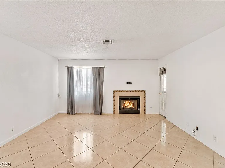 1701 E Katie Ave #1 — Photo 11
