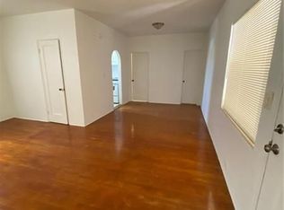 8910 Collins Ave #5, Miami Beach, FL 33154