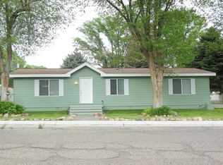 321 6th Street, Carlin, NV 89821