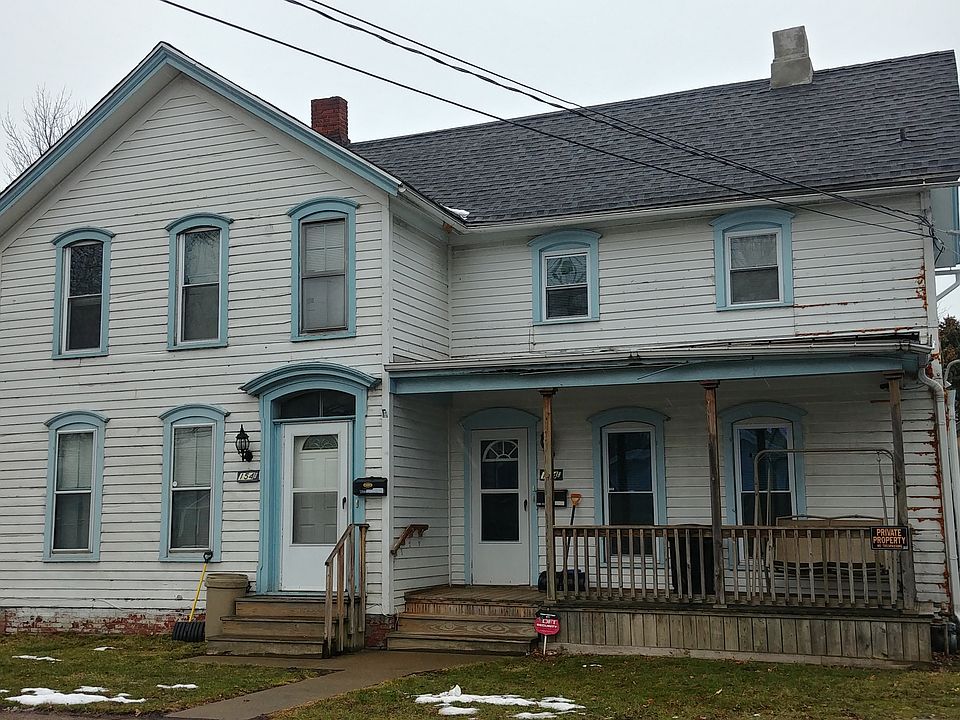 1st image of 154 Lake Shore Dr E