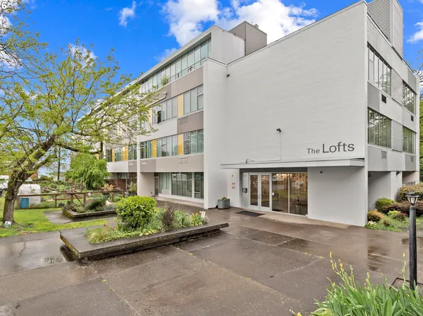 900 NE 81st Ave Unit 407, Portland, OR 97213