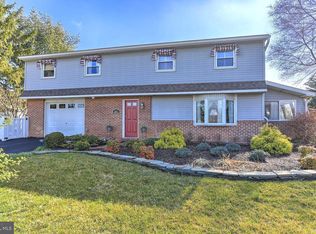 2053 Stoverstown Rd, Spring Grove, PA 17362