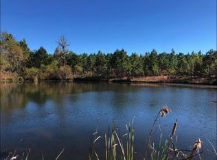 80 Crestwood Dr, Camden, SC 29020