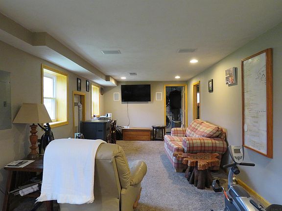5th image of 8217 E State Road 58