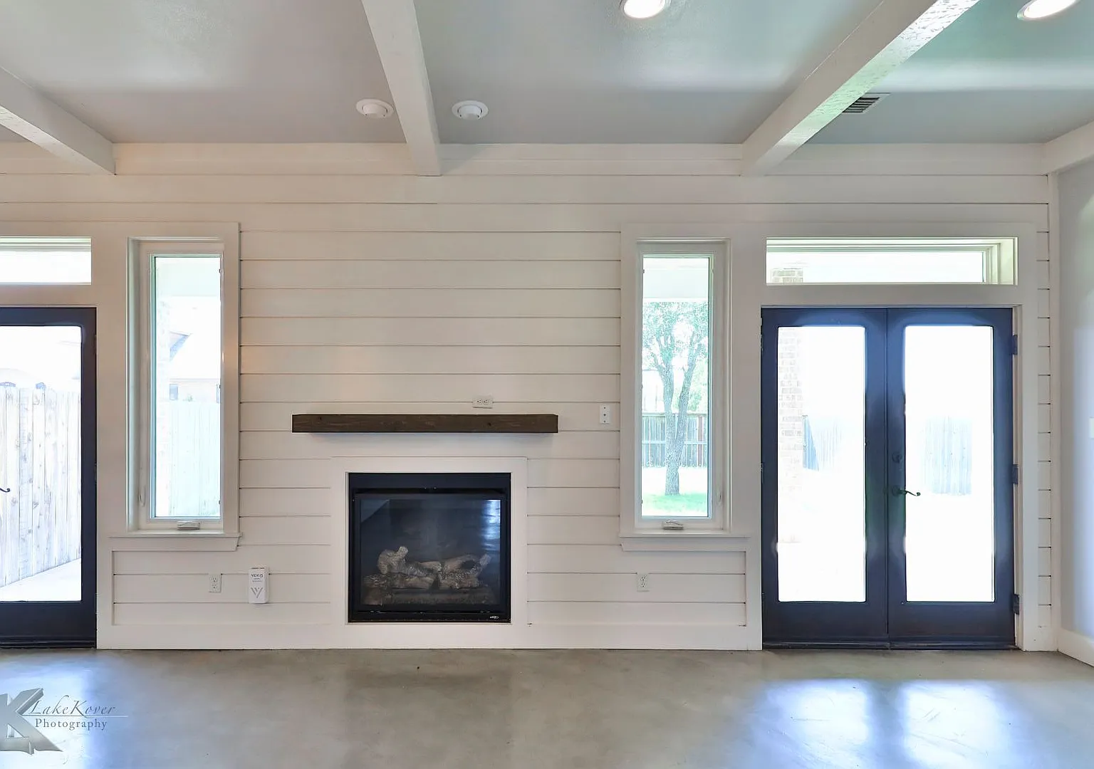3/2/2 Duplex! Newly Updated! — Photo 4