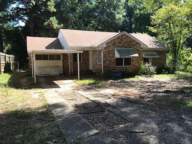 1st image of 2202 Avenue A