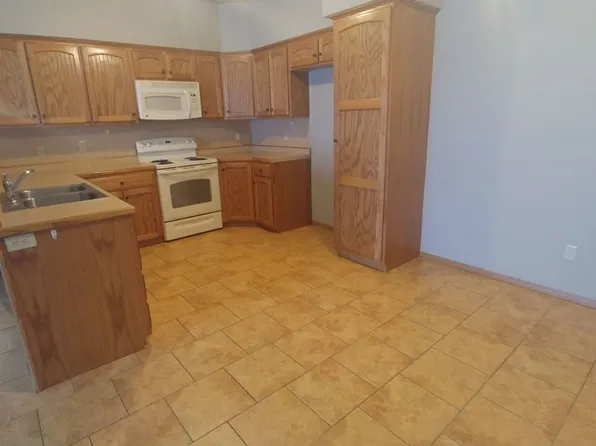 705-707 E Watermill Cir, Ozark, MO 65721