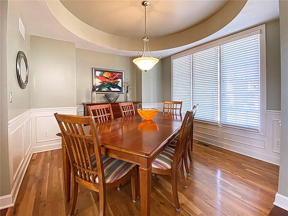4th image of 5133 NE Ash Grove Dr