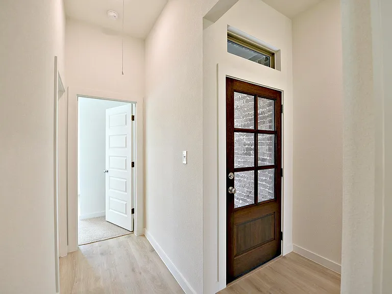 108 Divisadero Dr — Photo 4