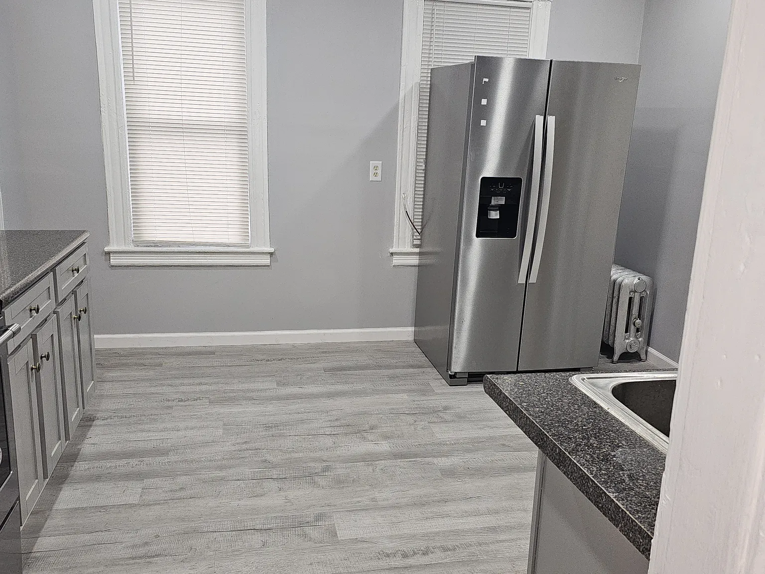 5 bed, 2000 sqft, $2,500 — Photo 3