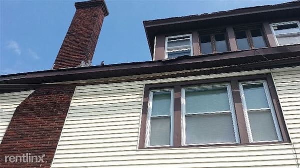 1st image of 2459 Niagara St #2