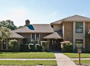 239 Canyon Valley Dr, Richardson, TX 75080