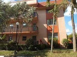 3060 Holiday Springs Blvd APT 101, Margate, FL 33063