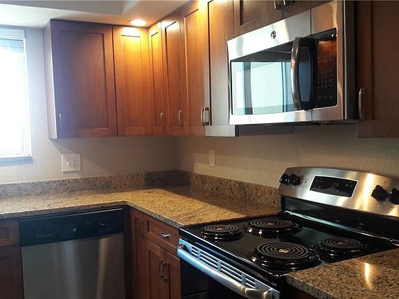 5th image of 101 S Gulfstream Ave Unit 7F