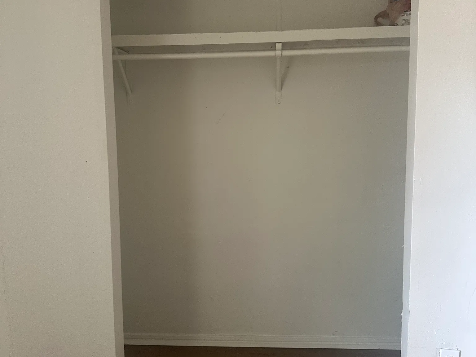 2 bed, 800 sqft, $850 — Photo 3