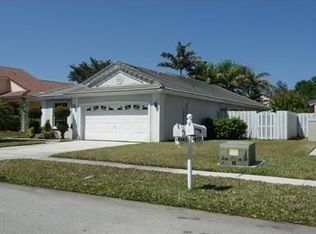 18141 NW 18th St, Hollywood, FL 33029