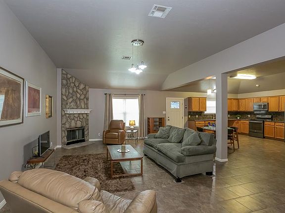 2nd image of 10722 Hillside Dr