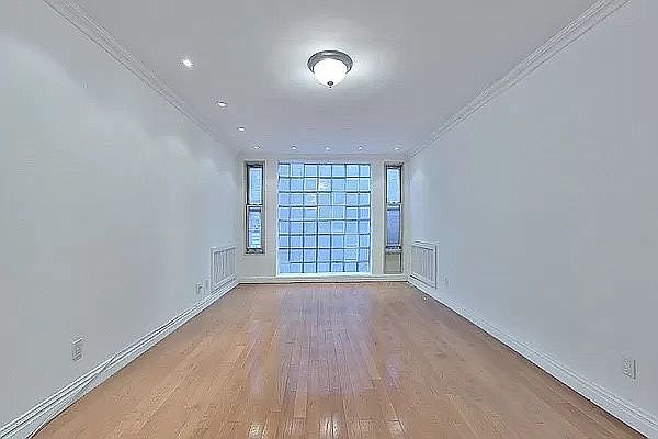 1st image of 330 E 58th St #D