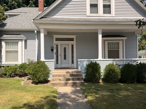 313 College St, Elizabethtown, KY 42701