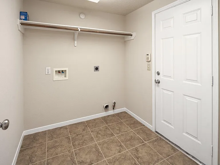 18614 Atasca South Dr — Photo 13
