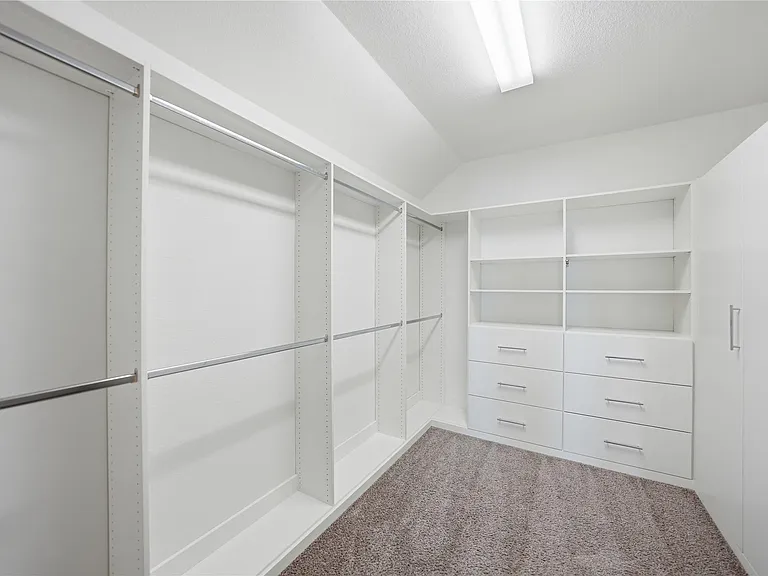 Custom built in closet