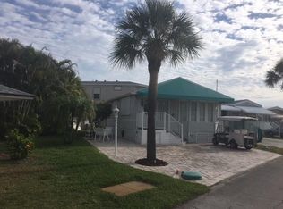 330 Nettles Blvd, Jensen Beach, FL 34957
