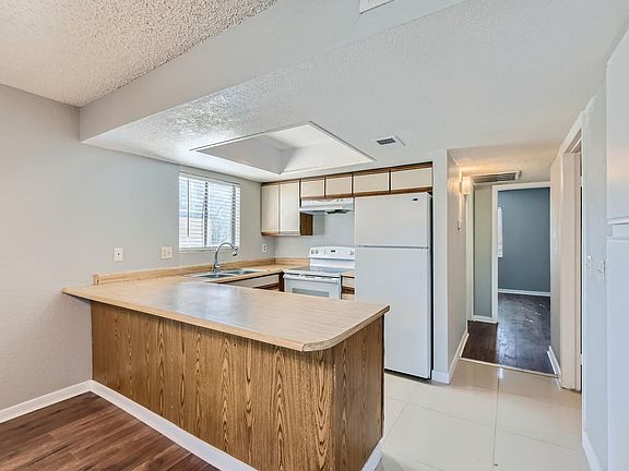 3rd image of 6217 Ilanos Ln APT C